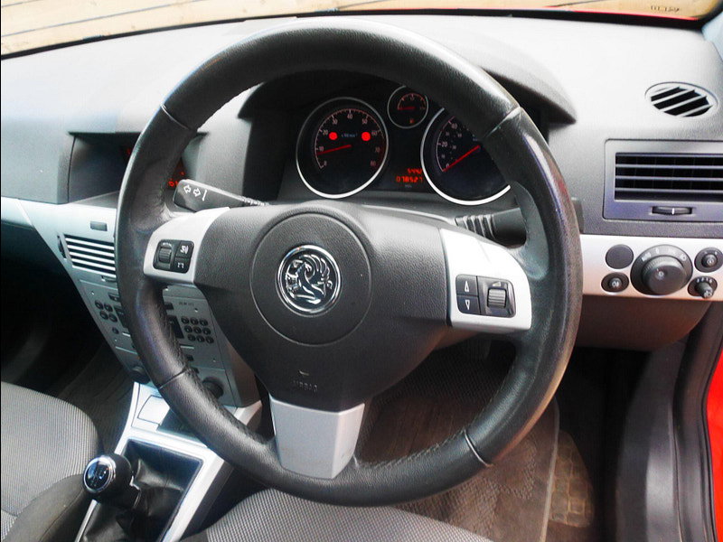 Vauxhall Astra 1.4i 16v Active 5dr 5dr Manual 2026