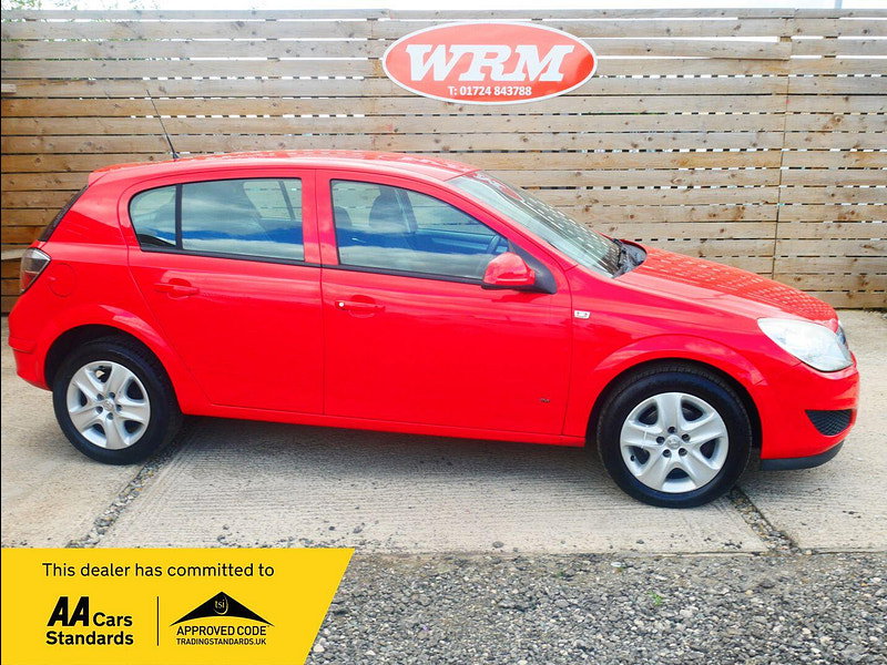 Vauxhall Astra 1.4i 16v Active 5dr 5dr Manual 2026