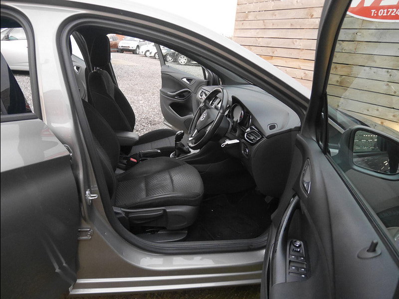 Vauxhall Astra 1.4i Turbo SRi Hatchback 5dr Petrol Manual Euro 6 (150 ps) 5dr Manual 2026