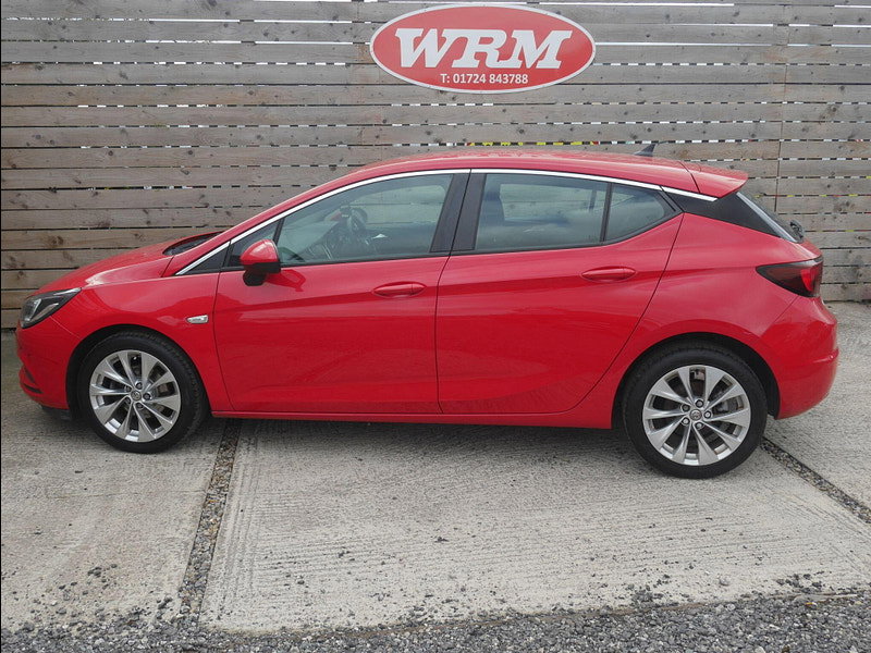 Vauxhall Astra 1.4i Turbo Tech Line Hatchback 5dr Petrol Manual Euro 6 (125 ps) 5dr Manual 2026