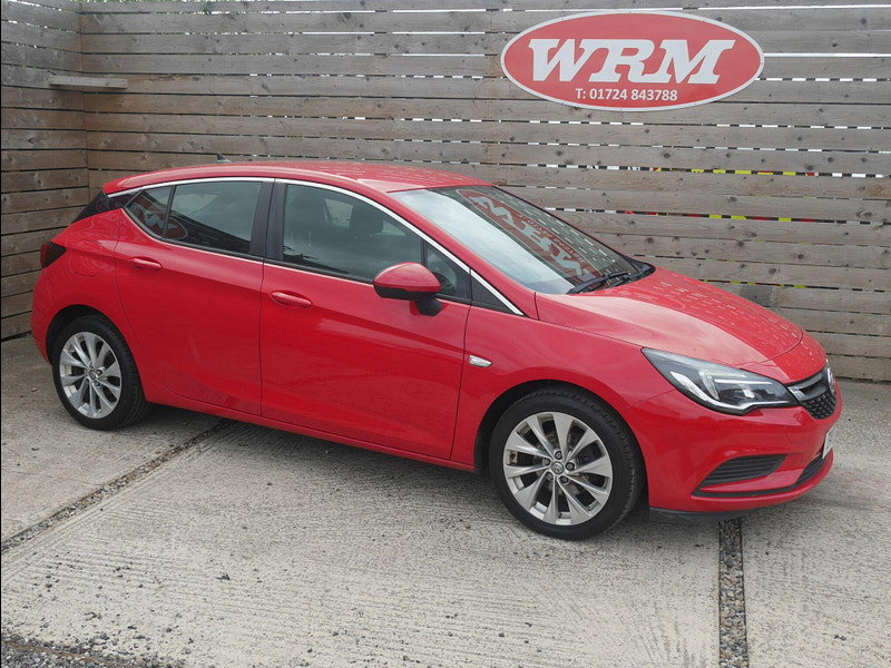Vauxhall Astra 1.4i Turbo Tech Line Hatchback 5dr Petrol Manual Euro 6 (125 ps) 5dr Manual 2026