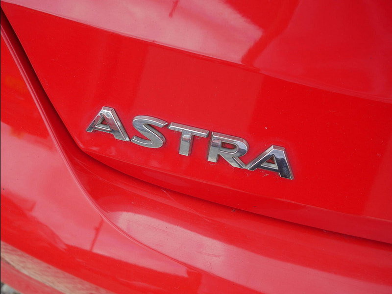 Vauxhall Astra 1.4i Turbo Tech Line Hatchback 5dr Petrol Manual Euro 6 (125 ps) 5dr Manual 2026