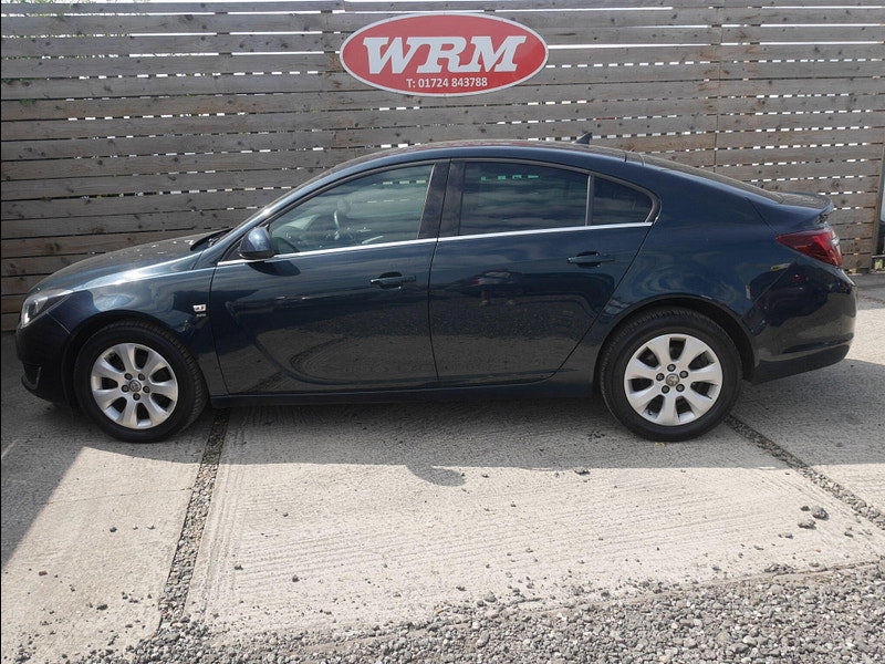 Vauxhall Insignia 1.6 CDTi SRi Nav Hatchback 5dr Diesel Manual Euro 6 (s/s) (136 ps) 5dr Manual 2026