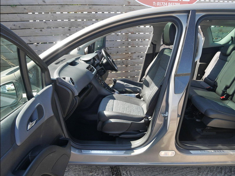 Vauxhall Meriva 1.4 16V SE MPV 5dr Petrol Manual Euro 5 (100 ps) 5dr Manual 2026