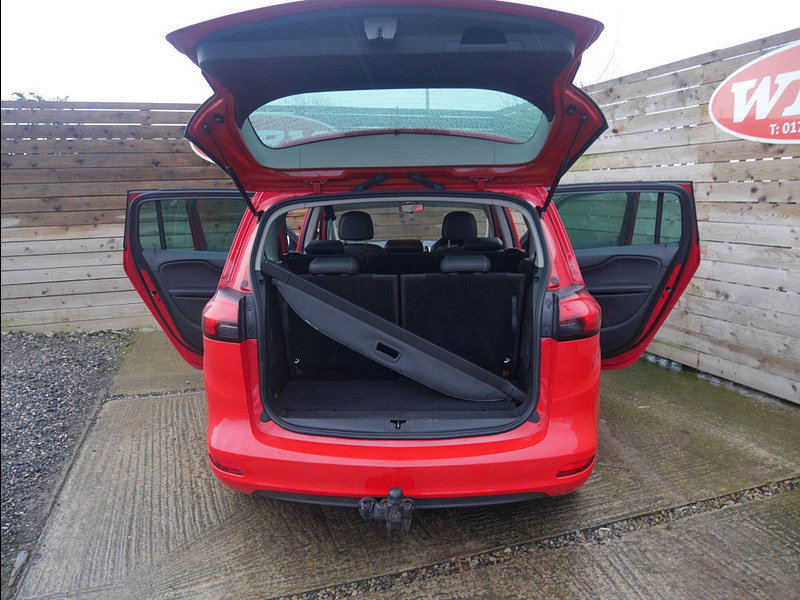 Vauxhall Zafira Tourer 1.4i Turbo SRi MPV 5dr Petrol Manual Euro 6 (140 ps) 5dr Manual 2026