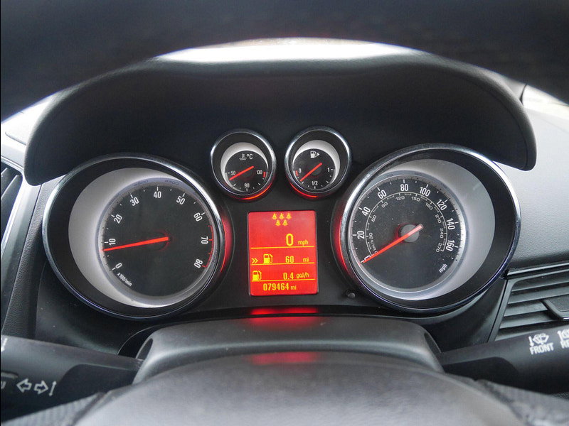 Vauxhall Zafira Tourer 1.4i Turbo SRi MPV 5dr Petrol Manual Euro 6 (140 ps) 5dr Manual 2026