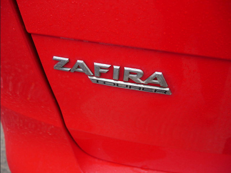 Vauxhall Zafira Tourer 1.4i Turbo SRi MPV 5dr Petrol Manual Euro 6 (140 ps) 5dr Manual 2026
