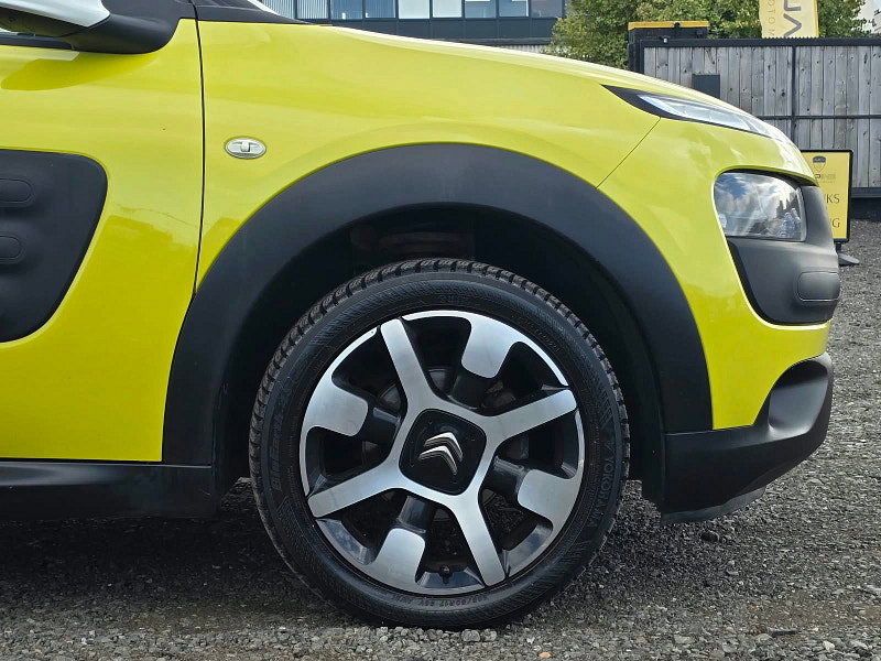 Citroen C4 Cactus 1.2 PureTech Feel Hatchback 5dr Petrol Manual Euro 5 (Euro 5) (82 ps)