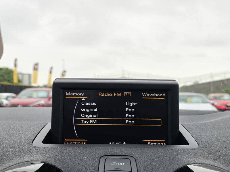 Audi A1 1.4 TFSI S line Hatchback 3dr Petrol Manual Euro 5 (s/s) (122 ps)