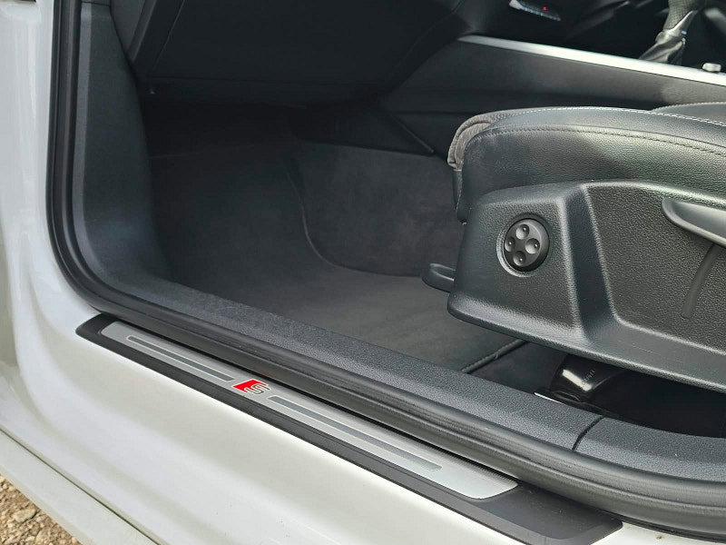 Audi A4 Avant 2.0 TFSI 35 S line Estate 5dr Petrol Manual Euro 6 (s/s) (150 ps)
