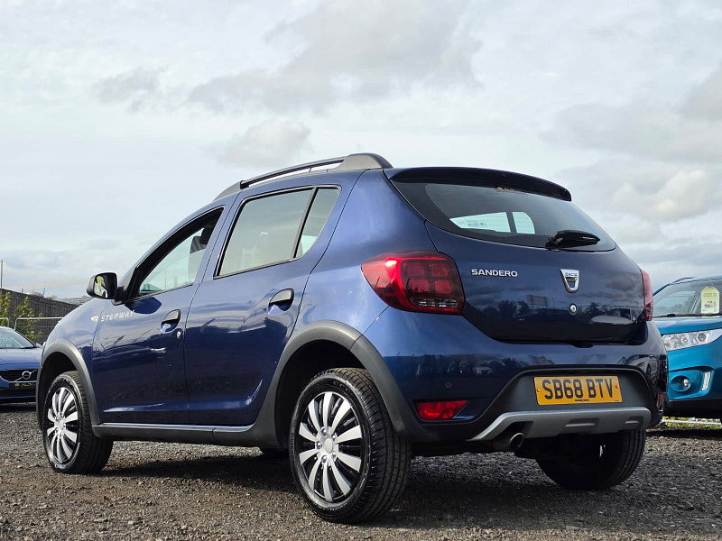 Dacia Sandero Stepway 0.9 TCe Comfort Hatchback 5dr Petrol Manual Euro 6 (s/s) (90 ps)