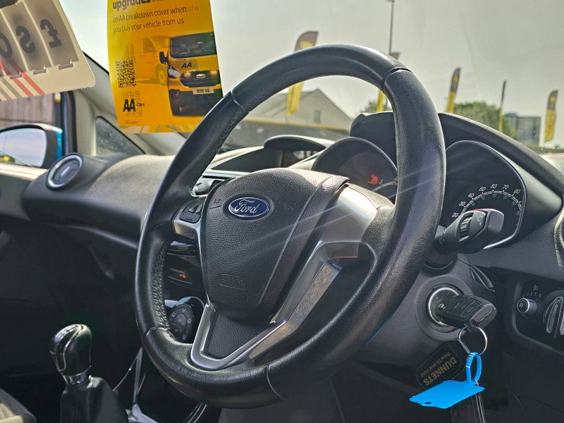 Ford Fiesta 1.25 Zetec Hatchback 5dr Petrol Manual Euro 5 (82 ps)