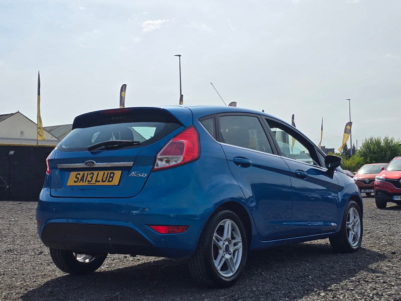 Ford Fiesta 1.25 Zetec Hatchback 5dr Petrol Manual Euro 5 (82 ps)