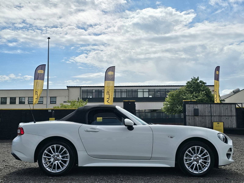 Fiat 124 Spider 1.4 MultiAir Classica Convertible 2dr Petrol Euro 6 (140 ps)