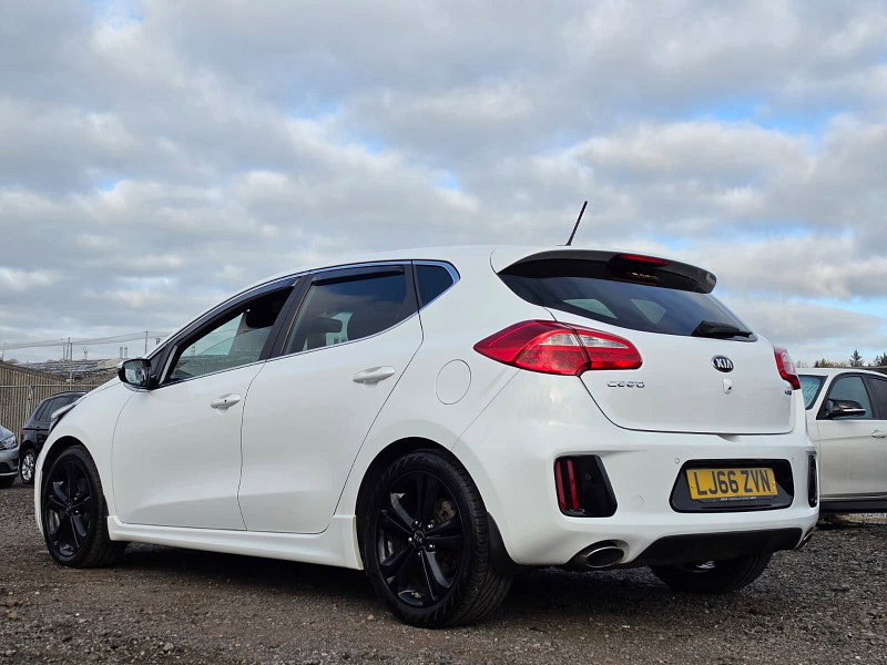 Kia Ceed 1.6 CRDi GT-Line Hatchback 5dr Diesel Manual Euro 6 (s/s) (134 bhp)
