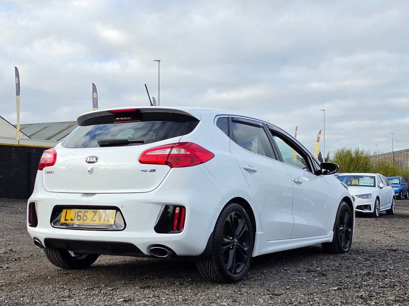 Kia Ceed 1.6 CRDi GT-Line Hatchback 5dr Diesel Manual Euro 6 (s/s) (134 bhp)