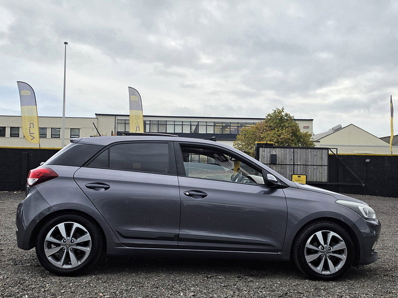 Hyundai I20 1.2 Premium SE Hatchback 5dr Petrol Manual Euro 6 (84 ps)