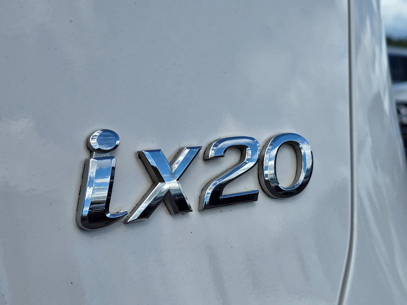 Hyundai IX20 1.4 Style Hatchback 5dr Petrol Manual Euro 5 (s/s) (90 bhp)