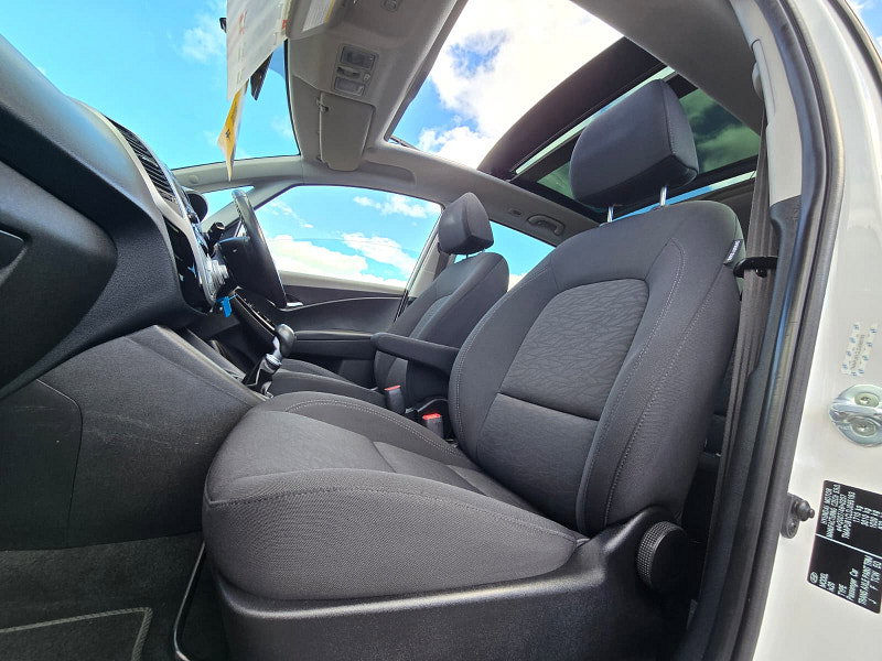 Hyundai IX20 1.4 Style Hatchback 5dr Petrol Manual Euro 5 (s/s) (90 bhp)