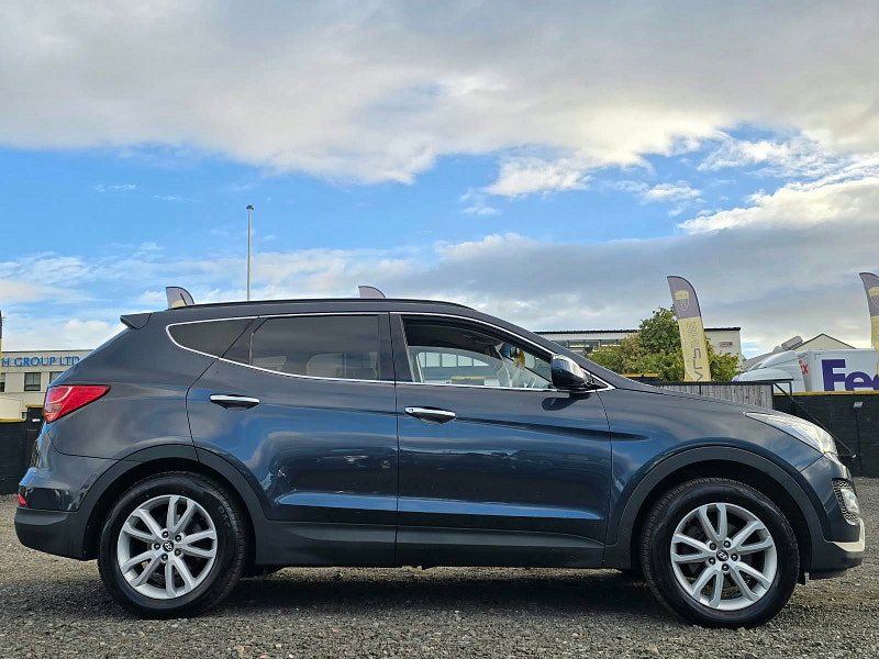 Hyundai Santa Fe 2.2 CRDi Premium SUV 5dr Diesel Manual 4WD Euro 5 (7 seat) (194 bhp)