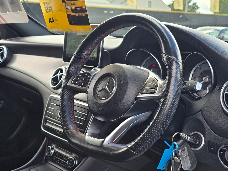 Mercedes-Benz GLA 2.1 GLA220d AMG Line SUV 5dr Diesel 7G-DCT 4MATIC Euro 6 (s/s) (177 ps)