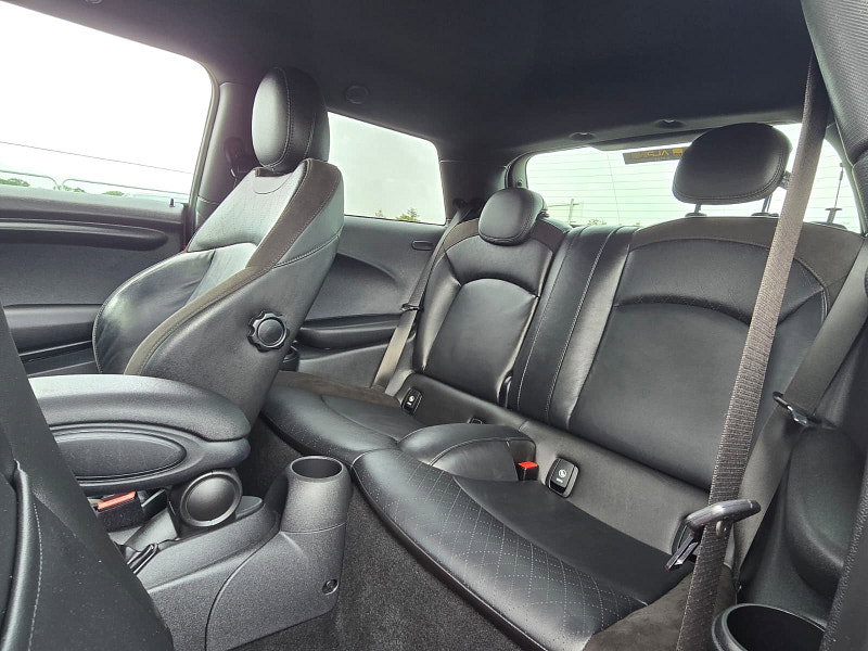 MINI Hatch 1.5 Cooper Sport Hatchback 3dr Petrol Manual Euro 6 (s/s) (136 ps)