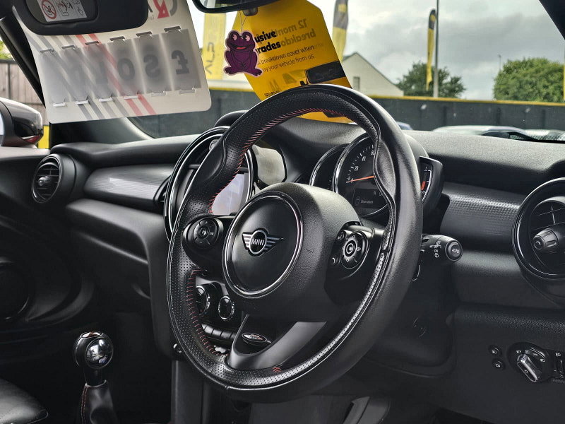 MINI Hatch 1.5 Cooper Sport Hatchback 3dr Petrol Manual Euro 6 (s/s) (136 ps)