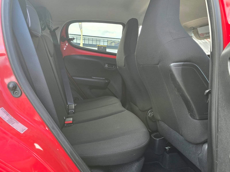Peugeot 108 1.2 PureTech Allure Hatchback 5dr Petrol Manual Euro 6 (82 ps)