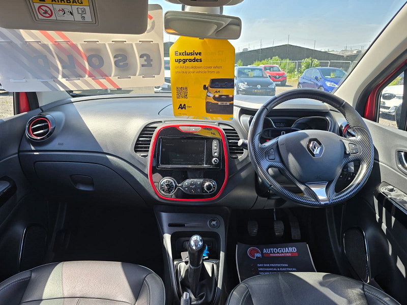 Renault Captur 0.9 TCe ENERGY Signature Nav SUV 5dr Petrol Manual Euro 6 (s/s) (90 ps)