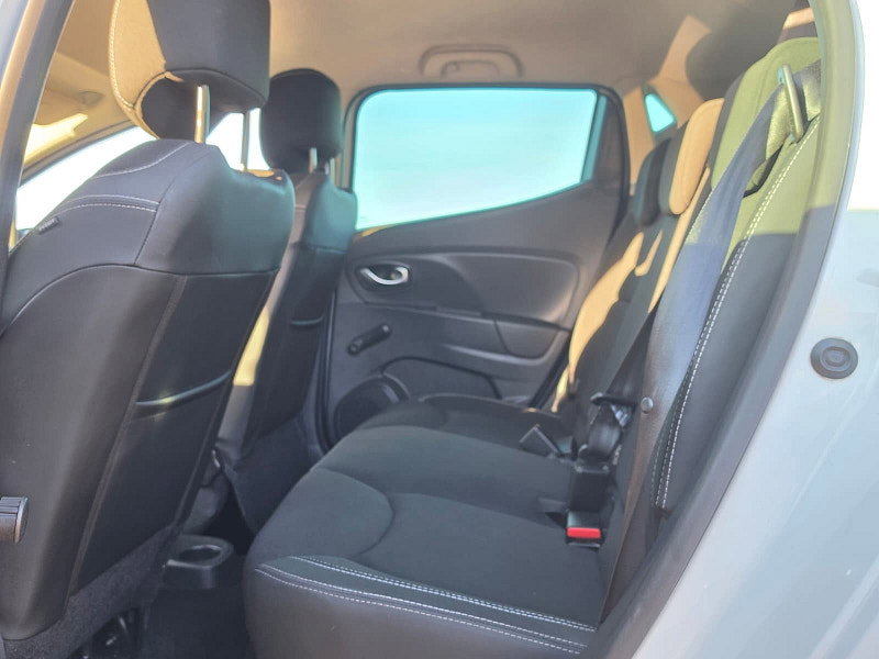 Renault Clio 0.9 TCe Iconic Hatchback 5dr Petrol Manual Euro 6 (s/s) (75 ps)