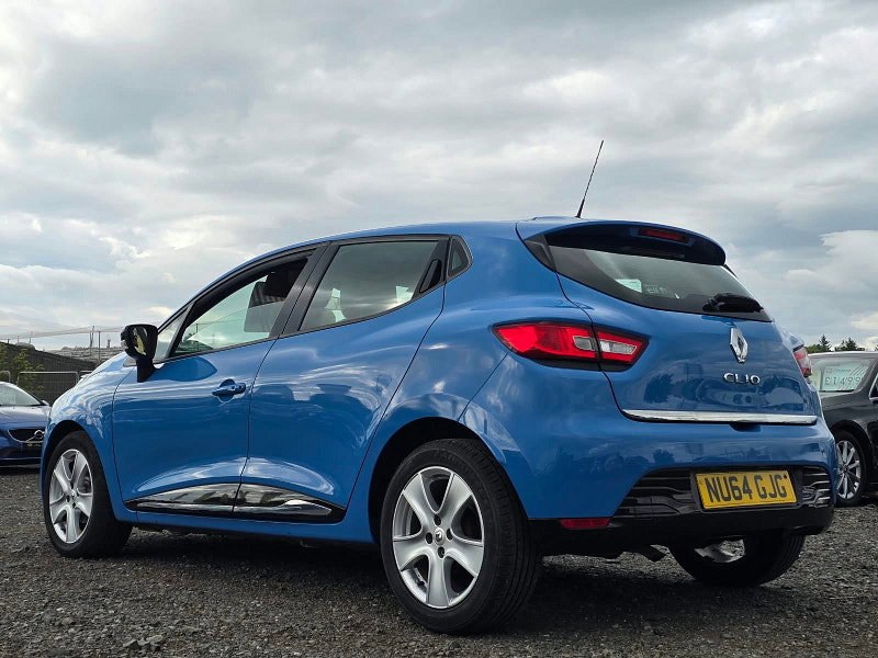 Renault Clio 1.2 16V Dynamique MediaNav Hatchback 5dr Petrol Manual Euro 5 (75 ps)