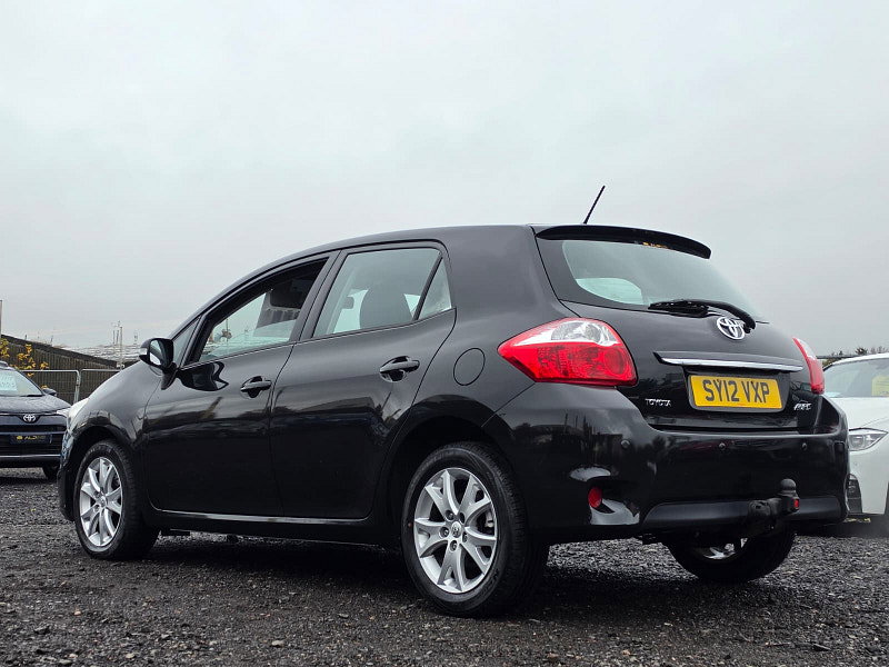 Toyota Auris 1.33 Dual VVT-i TR Hatchback 5dr Petrol Manual Euro 4 (s/s) (101 ps)