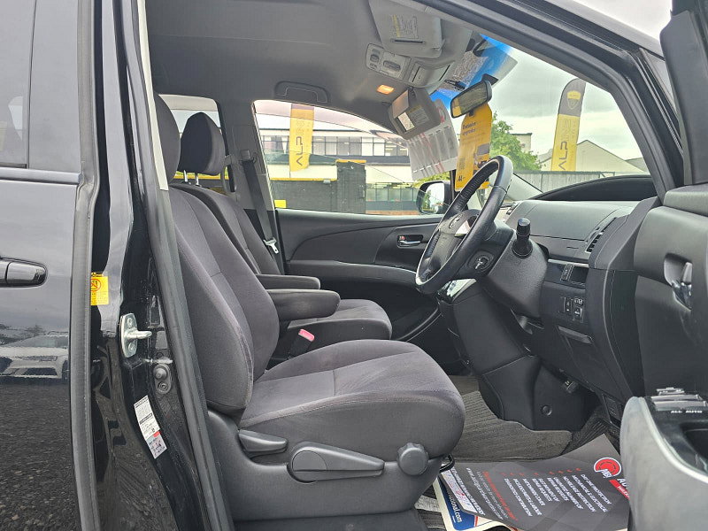 Toyota Estima 2WD Auto MPV