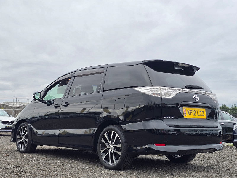 Toyota Estima 2WD Auto MPV