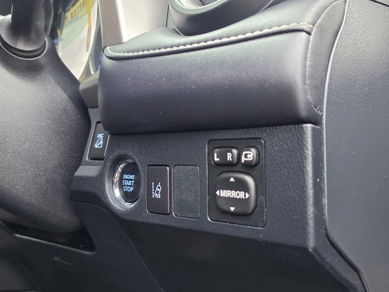 Toyota RAV4 2.0 V-Matic Excel SUV 5dr Petrol CVT 4WD Euro 6 (s/s) (Safety Sense, Nav) (151 ps)