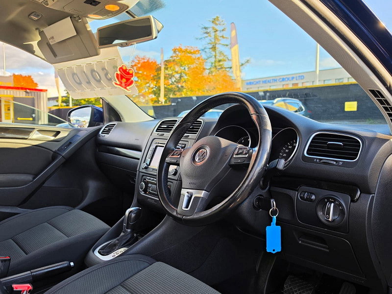 Volkswagen Golf 1.4 TSI SE Hatchback 5dr Petrol DSG Euro 5 (122 ps)