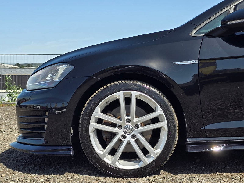 Volkswagen Golf 2.0 TDI BlueMotion Tech GTD Hatchback 5dr Diesel Manual Euro 6 (s/s) (184 ps)