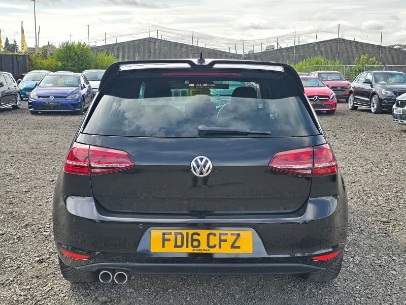 Volkswagen Golf 2.0 TDI BlueMotion Tech GTD Hatchback 5dr Diesel Manual Euro 6 (s/s) (184 ps)