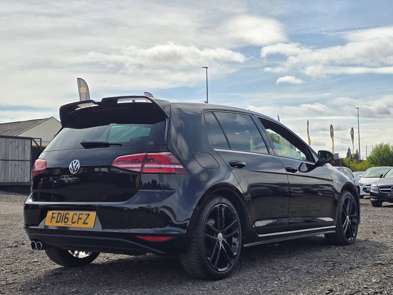 Volkswagen Golf 2.0 TDI BlueMotion Tech GTD Hatchback 5dr Diesel Manual Euro 6 (s/s) (184 ps)