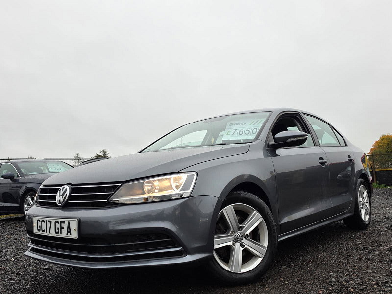 Volkswagen Jetta 2.0 TDI SE Saloon 4dr Diesel DSG Euro 6 (s/s) (110 ps)