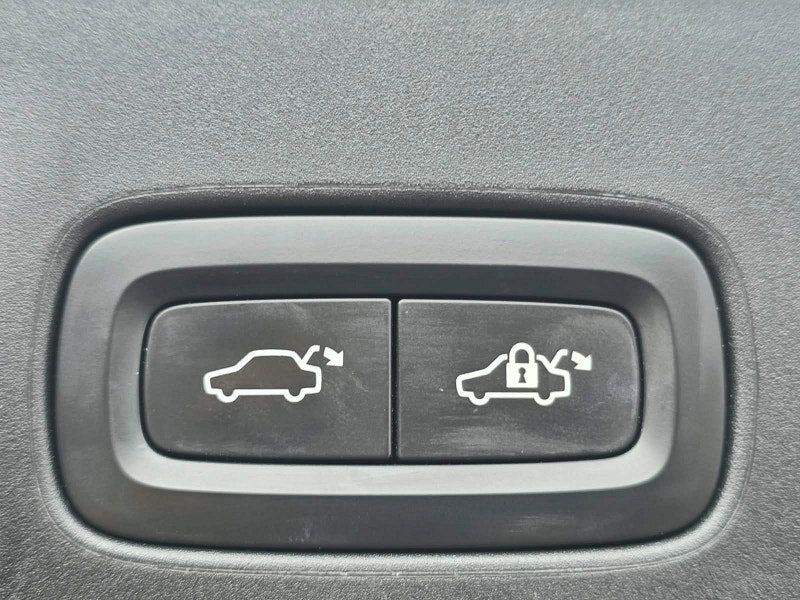 Volvo V90 2.0 D4 Inscription Estate 5dr Diesel Auto Euro 6 (s/s) (190 ps)