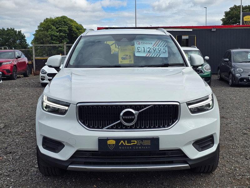 Volvo XC40 1.5 T3 Momentum SUV 5dr Petrol Manual Euro 6 (s/s) (163 ps)
