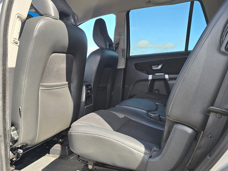 Volvo XC90 2.4 D5 Active SUV 5dr Diesel Geartronic AWD (219 g/km, 200 bhp)