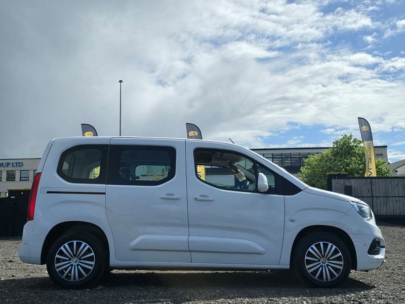 Vauxhall Combo Life 1.5 Turbo D BlueInjection Energy MPV 5dr Diesel Manual Euro 6 (s/s) (100 ps)