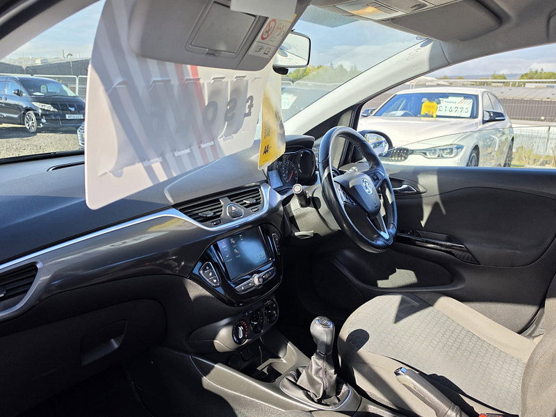 Vauxhall Corsa 1.4i ecoFLEX Design Hatchback 5dr Petrol Manual Euro 6 (90 ps)