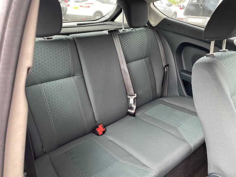 Ford Fiesta 1.4 Zetec Hatchback 3dr Petrol Manual (133 g/km, 94 bhp) 3dr Manual 2026