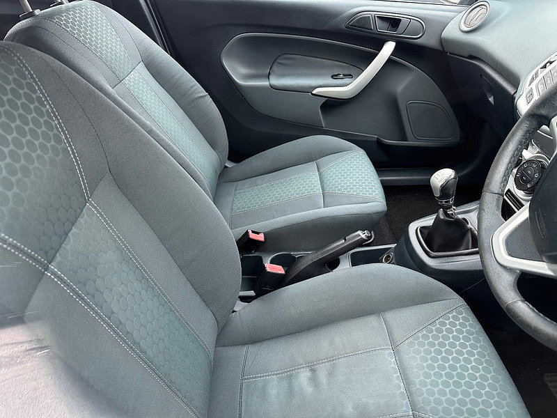 Ford Fiesta 1.4 Zetec Hatchback 3dr Petrol Manual (133 g/km, 94 bhp) 3dr Manual 2026