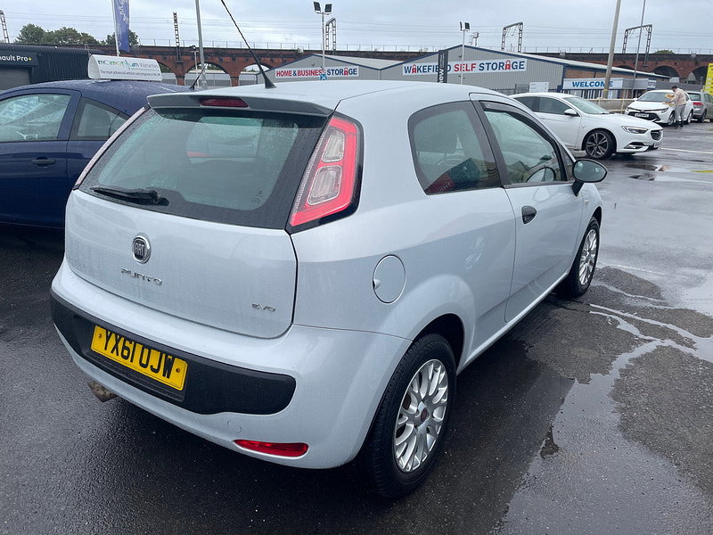 Fiat Punto Evo 1.4 Active Hatchback 3dr Petrol Euro 5 (s/s) (77 bhp) 3dr Manual 2026