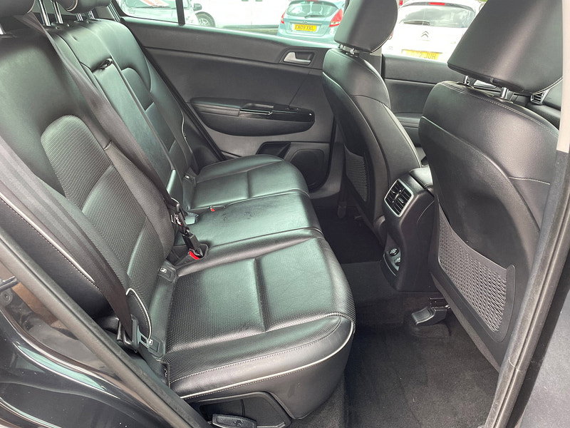 Kia Sportage 1.7 CRDi 4 SUV 5dr Diesel Manual Euro 6 (s/s) (114 bhp) 5dr Manual 2026