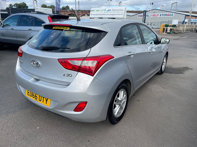 Hyundai I30 1.6 CRDi Blue Drive SE Hatchback 5dr Diesel Manual Euro 6 (s/s) (110 ps) 5dr Manual 2026
